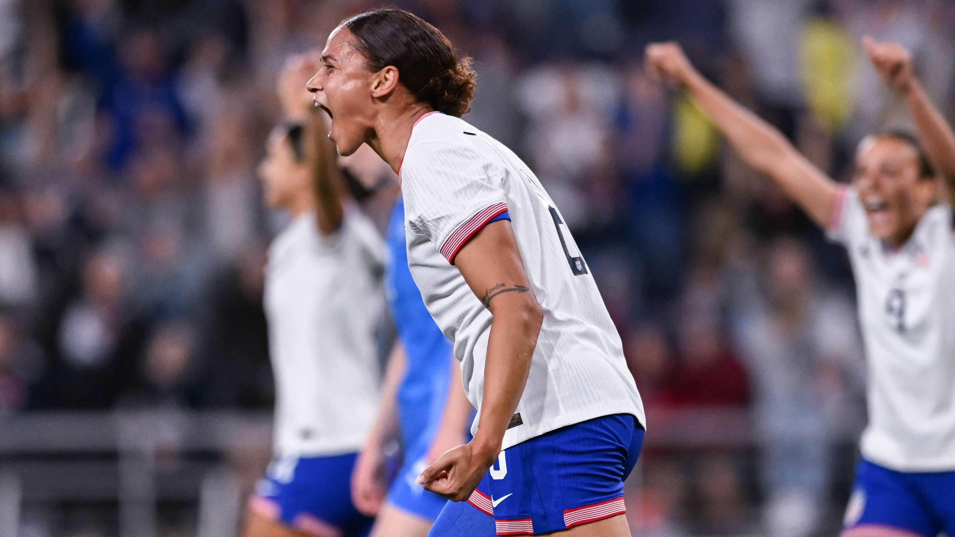 感受中国足 感受中国足